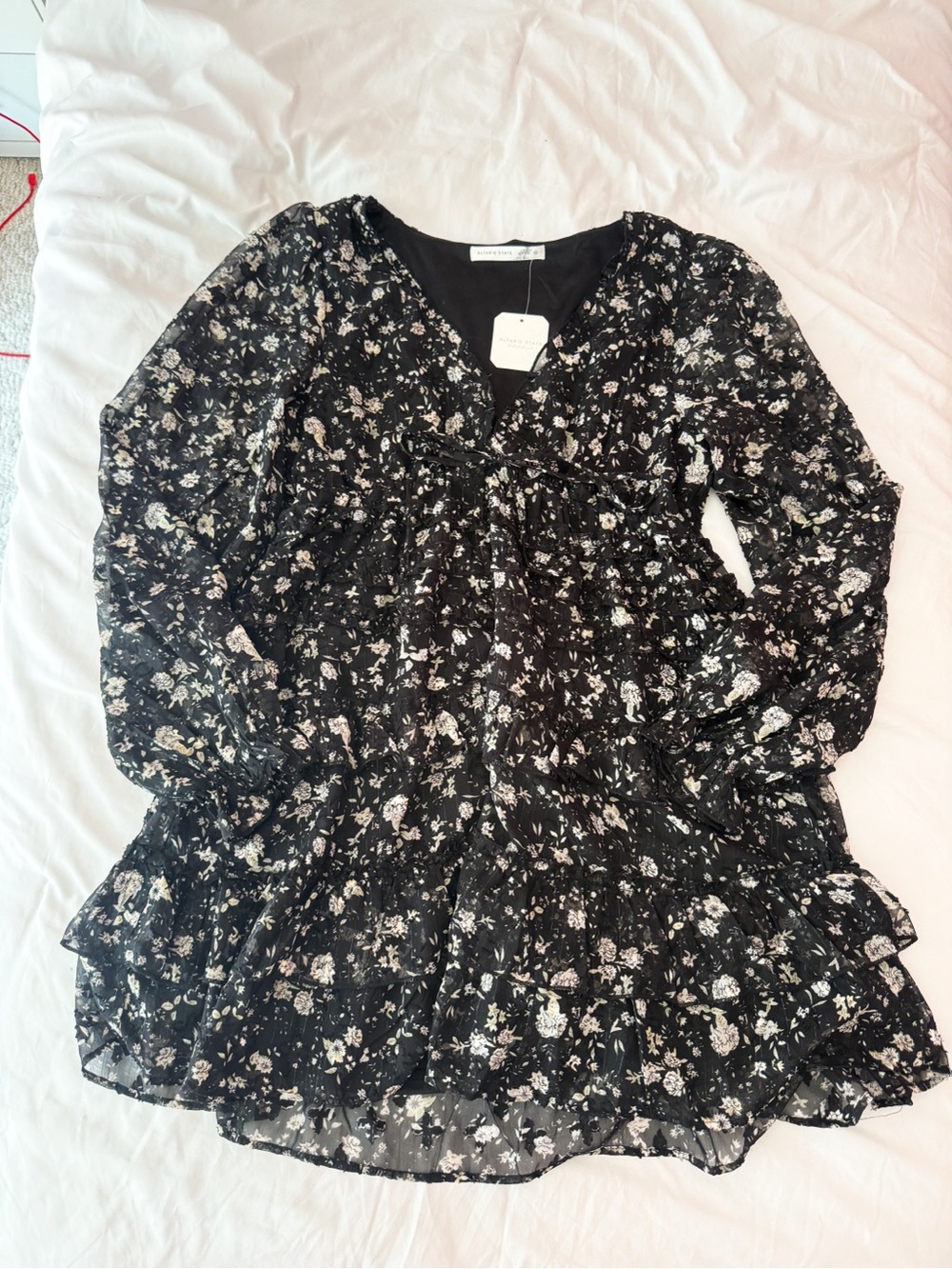 Altar’d State Black Multi Floral Metallic Long Sleeve Ruffle Mini Dress Size XL